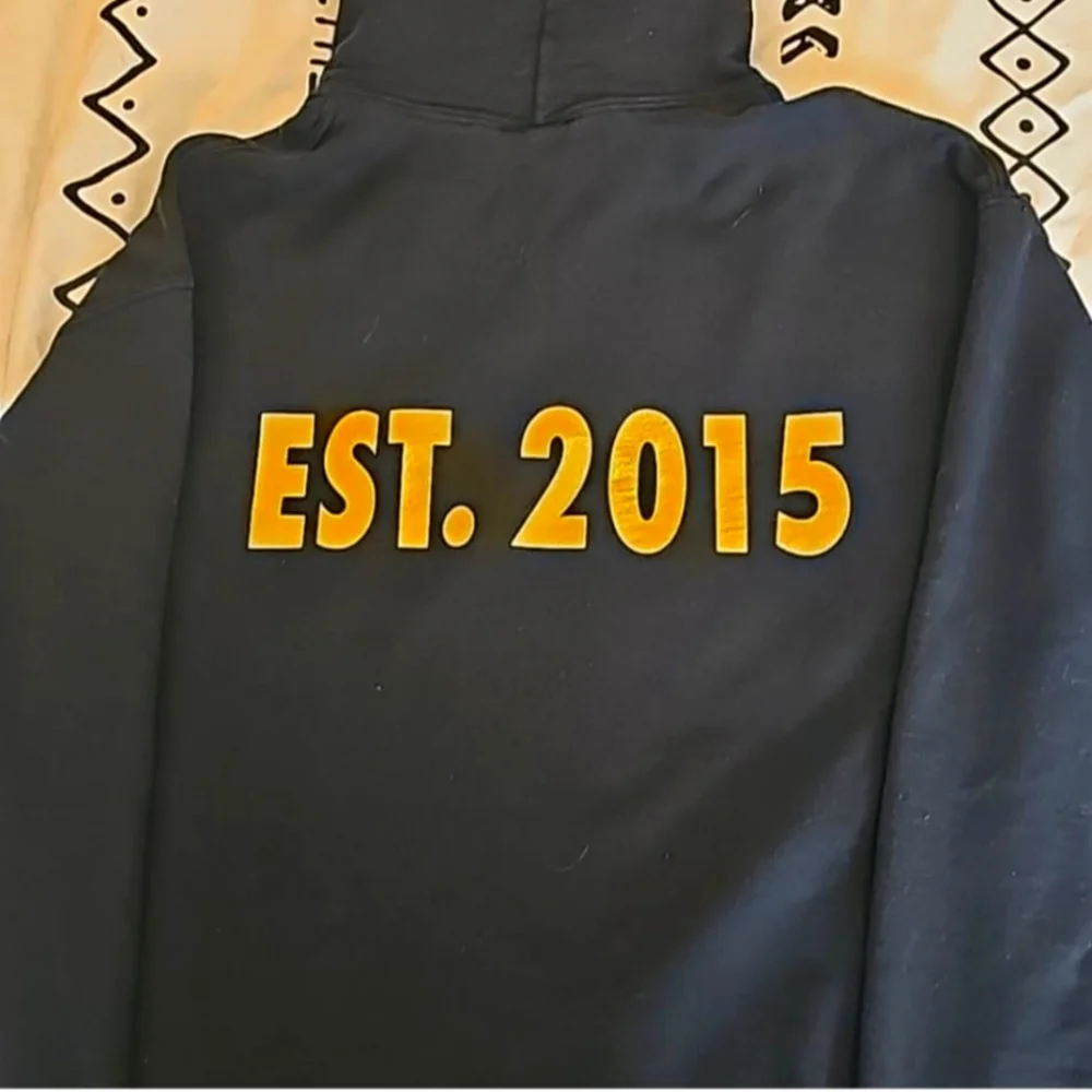 Men's Authentic Brooklyn INC fleece hoodie. - Picture 3 of 6